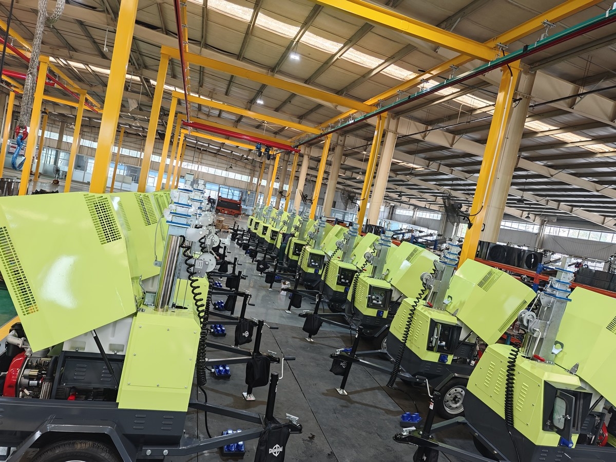 我廠移動(dòng)照明車(chē)以可靠的質(zhì)量贏得國(guó)外客戶青睞